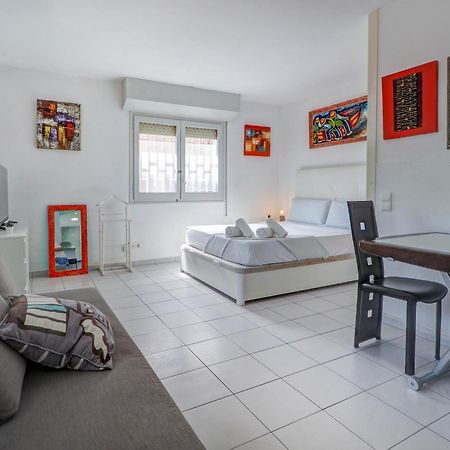 Los Globos Beach Studio By Hello Homes Sitges Luaran gambar